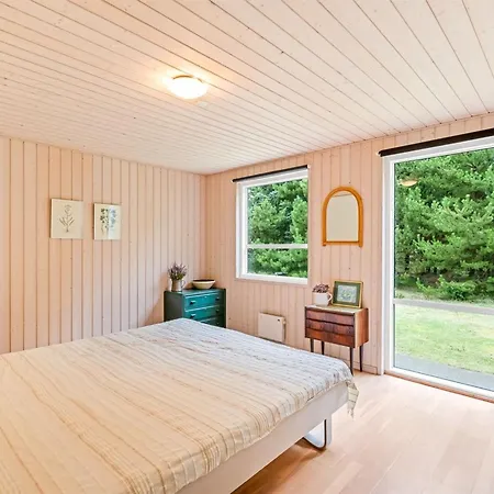 Trena - 1-2km To The Fjord By Interhome *