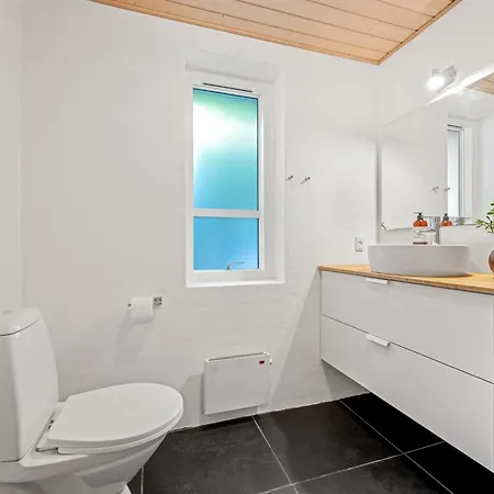 Trena - 1-2km To The Fjord By Interhome *