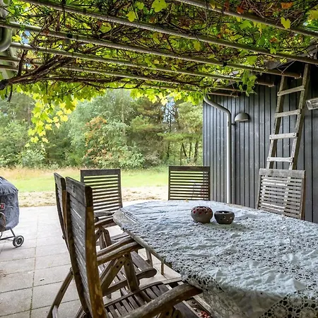 Trena - 1-2km To The Fjord By Interhome *